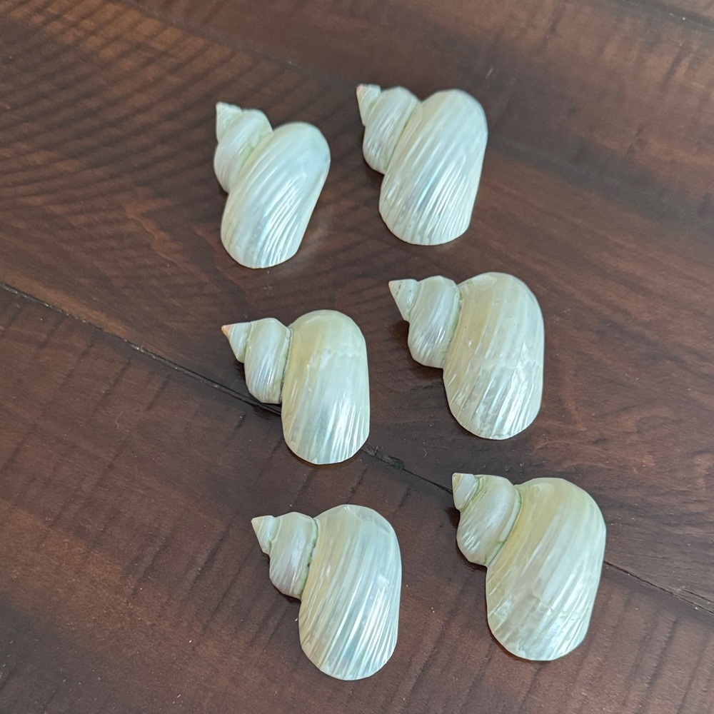 Set of 6 Vintage Set of Seashell Shaped Napkin Rings